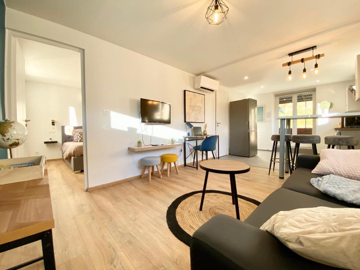 Apartment Cosy & Chill - 10 Min De La - Jardin, Netflix, Terrasse, Fibre & Parking *