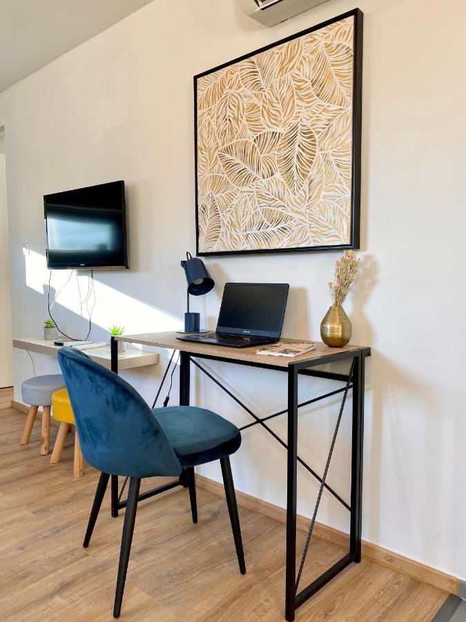 Appartement Cosy&chill - 10 Min De La - Jardin, Netflix, Terrasse, Fibre&parking