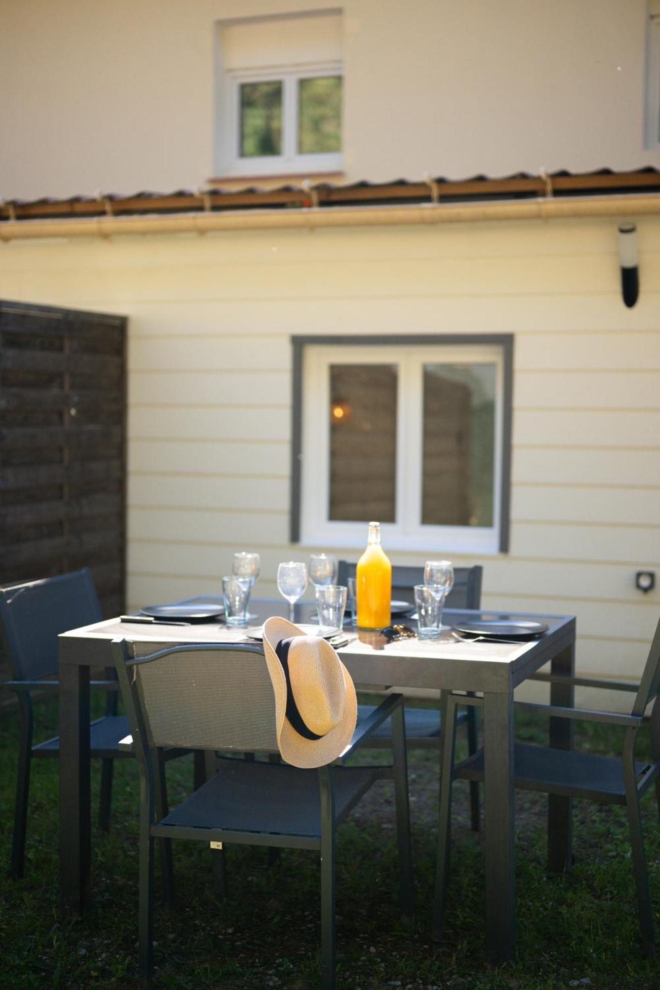 Cosy&chill - 10 Min De La - Jardin, Netflix, Terrasse, Fibre&parking