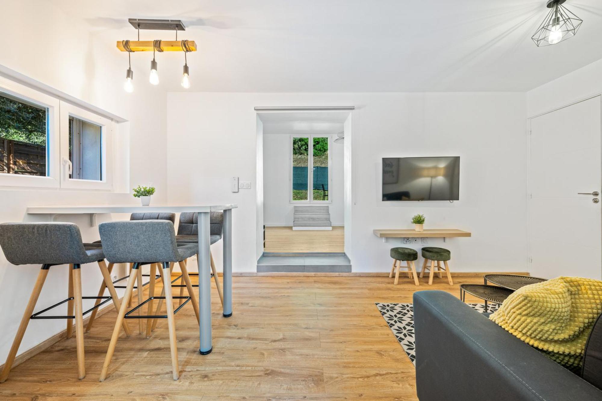 Appartement Cosy&chill - 10 Min De La - Jardin, Netflix, Terrasse, Fibre&parking *