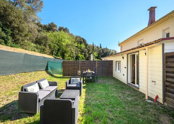 Cosy&Chill Appartements - 10 min de la mer - Jardin, Netflix, terrasse, fibre&parking