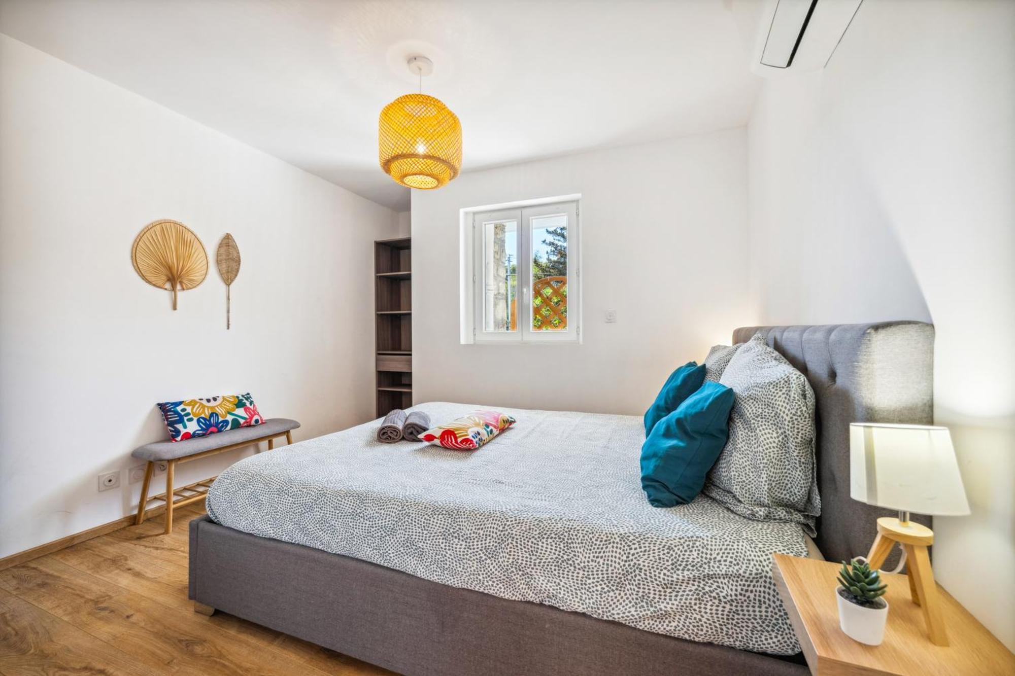 Cosy&chill - 10 Min De La - Jardin, Netflix, Terrasse, Fibre&parking * Cagnes-sur-Mer
