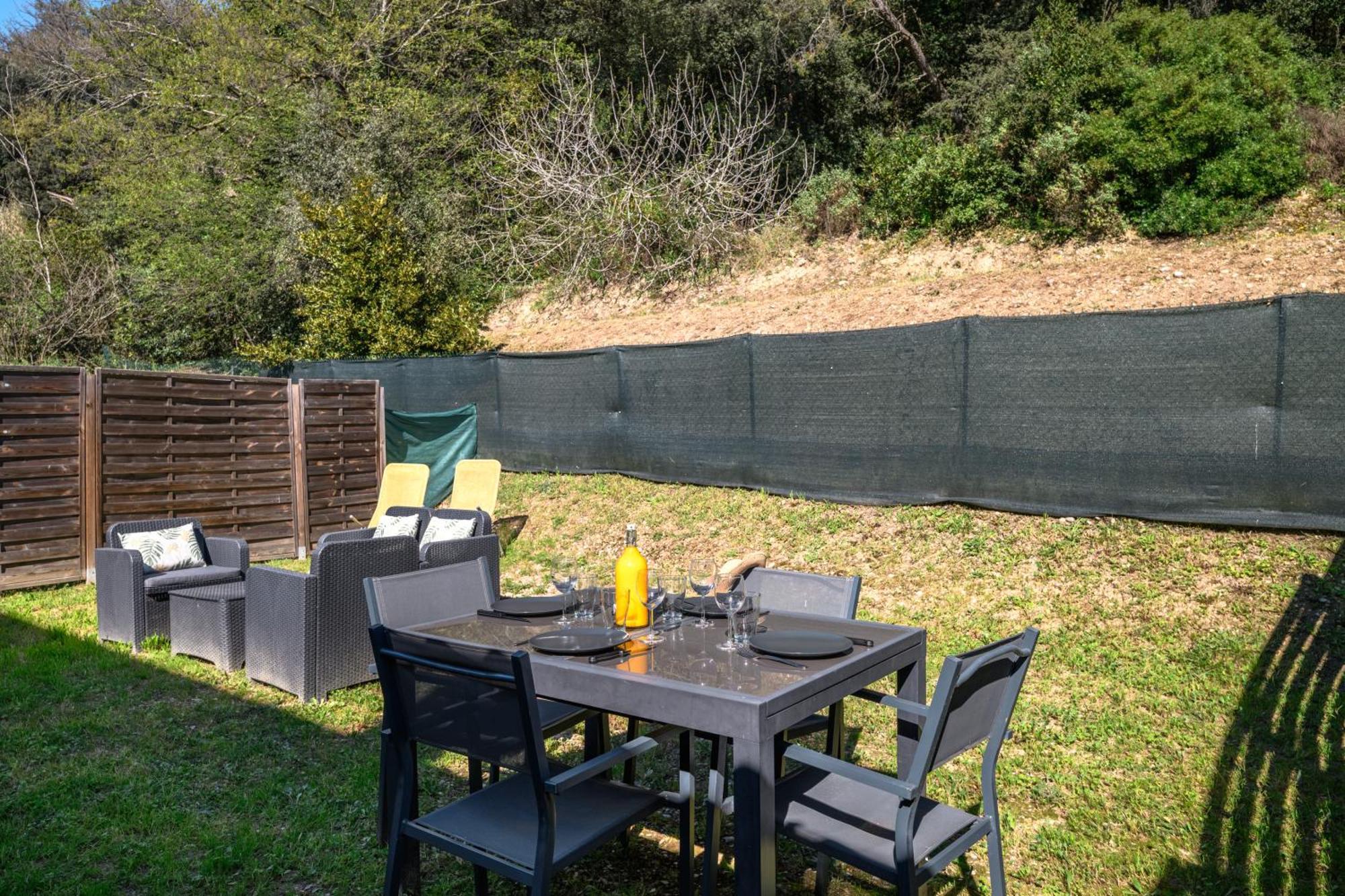 Cosy&chill - 10 Min De La - Jardin, Netflix, Terrasse, Fibre&parking Appartement Cagnes-sur-Mer