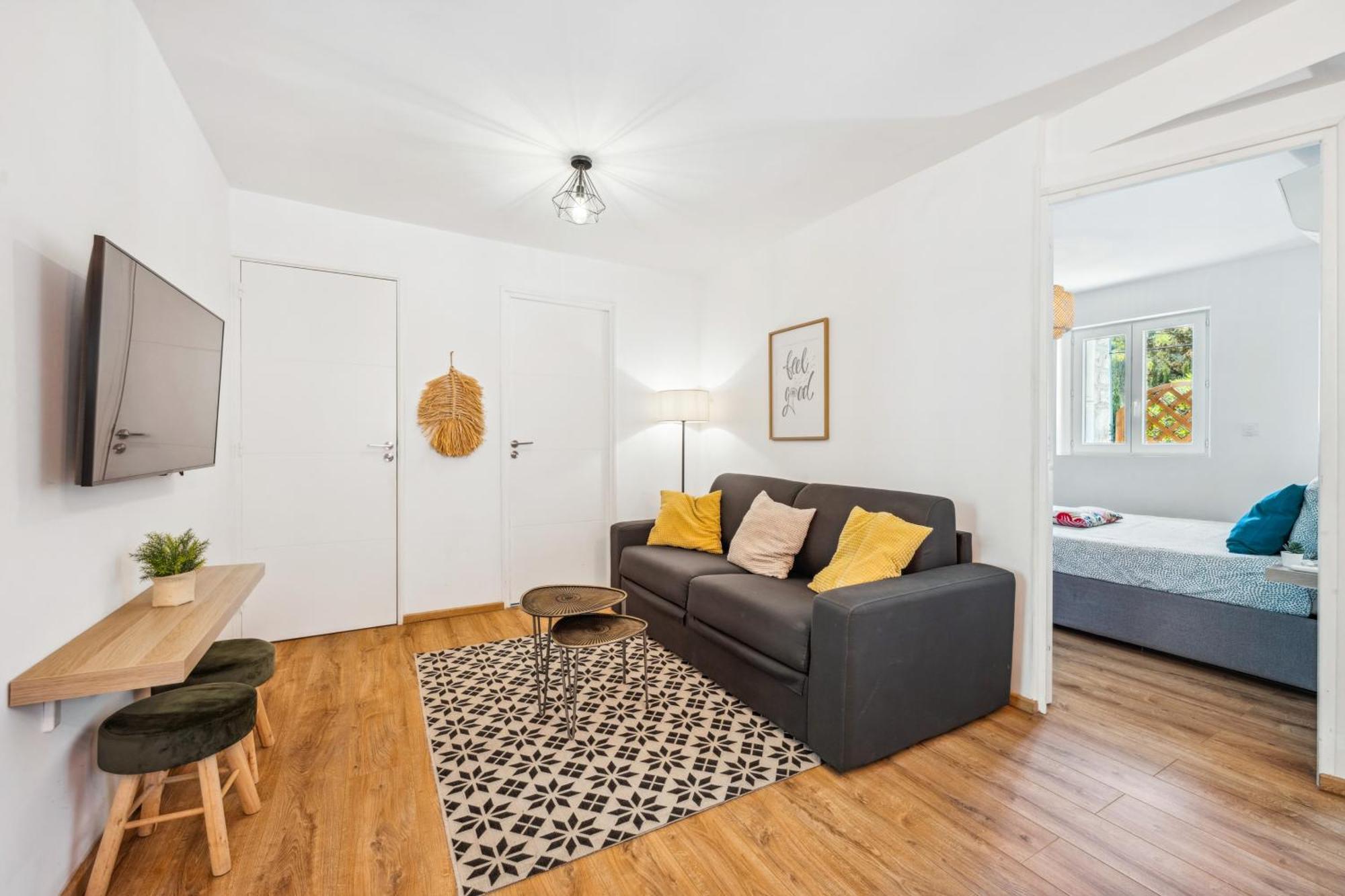 Appartement Cosy&chill - 10 Min De La - Jardin, Netflix, Terrasse, Fibre&parking Cagnes-sur-Mer